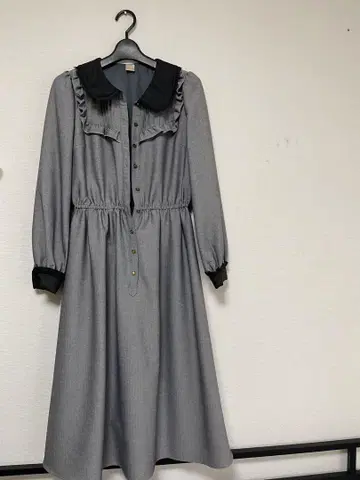 시크릿 허니 프릴 옷깃 원피스