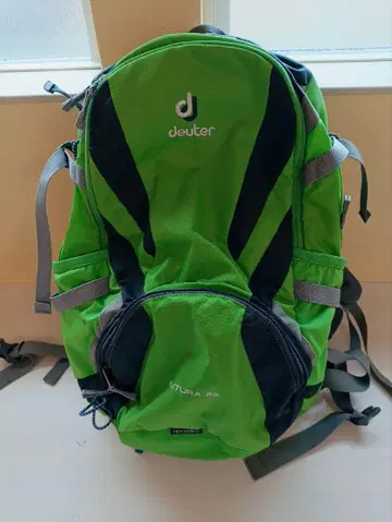 deuter FUTURA 22 도이터 퓨추라 그린 백팩