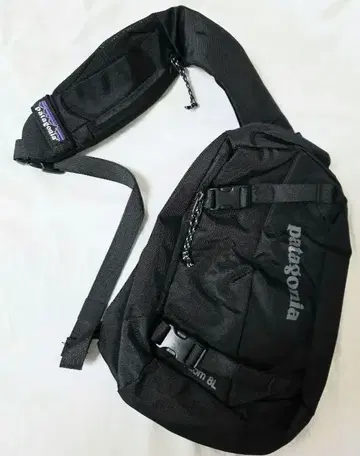미사용 새상품 파타고니아 patagonia 아톰 블랙 8L