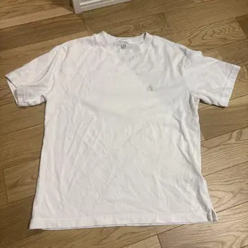 GAP 화이트 T셔츠 XS 사이즈