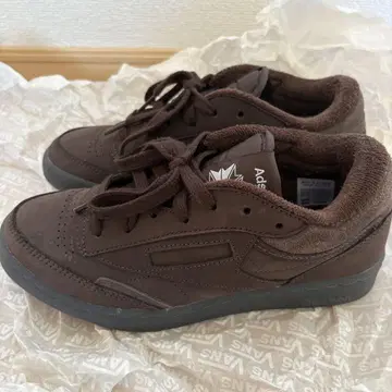 Reebok Club C Mid II Adsum