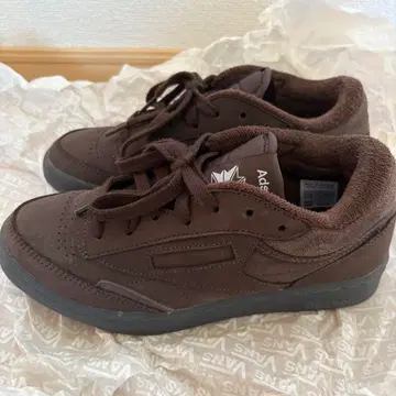 Reebok Club C Mid II Adsum