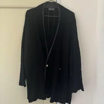 Monotone glamb 블랙 버튼 가디건