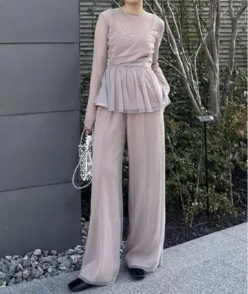 CHARMING TULLE LAYERED SET UPDRESS