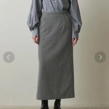 TR DOBBY TIGHT LONG SKIRT