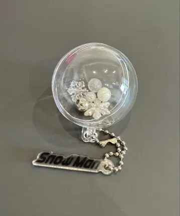 Snow Man 투명 공 모양 키링