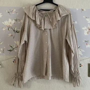 BEAMS BOY 프릴 블라우스