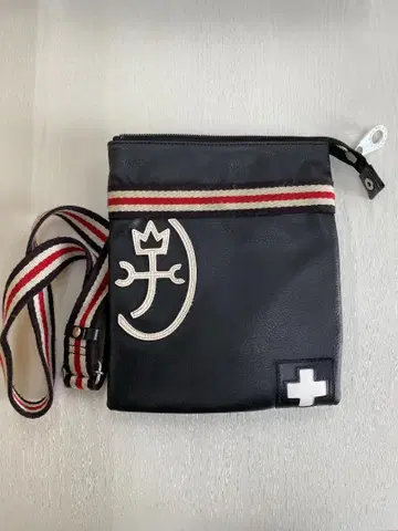 CASTELBAJAC 까스텔바작 사코슈