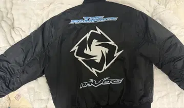 THE RAMPAGE 자켓 공식