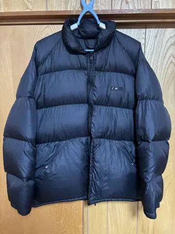 GERRY 블랙 다운 자켓