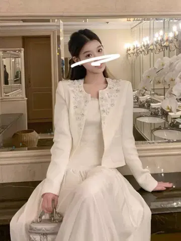 가을/겨울 심플 원포인트 자켓 데이트에 딱! 평소에도 활용 가능!