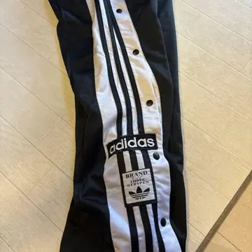 adidas 스냅 버튼 조거 팬츠 블랙