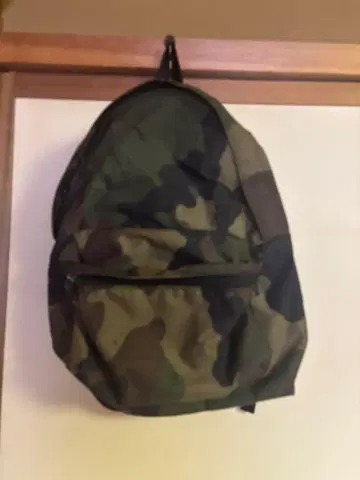 엘베 카모플라주 패턴 백팩