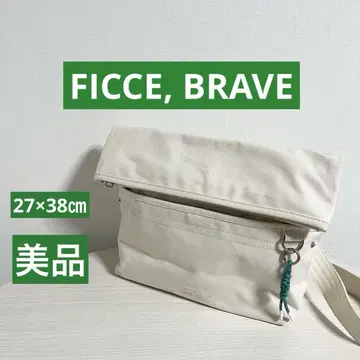 새상품급 피세브레이브 숄더백 메신저 백 화이트
