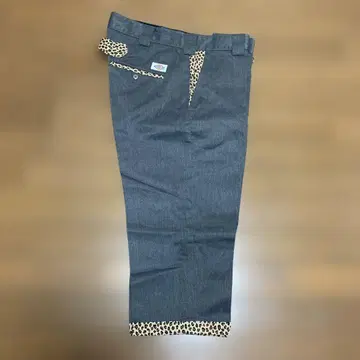 Dickies Loveless 크롭 치노 팬츠 34인치 그레이 표범 무늬