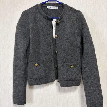 ZARA 골드 버튼 니트 가디건