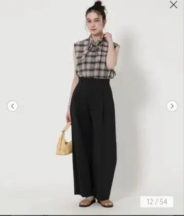 2025 BEAUTY&YOUTH 턱 커브 팬츠 블랙