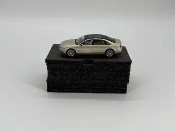 새상품 1/64 아우디 A8 A8L D4 교쇼 MiniGT 오토아트