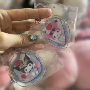 산리오 캐릭터즈 아크릴 키링 쿠로미 마이멜로디 편의점 한정판