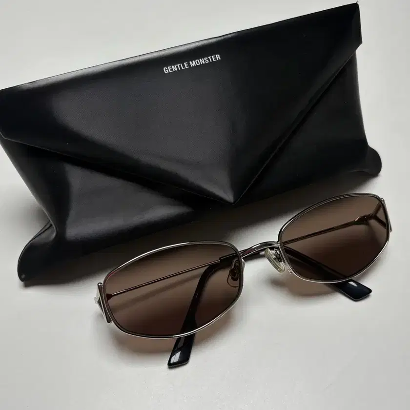 gentile monster moneta ブラウンレンズ Gentle monster moneta gentile monster moneta ブラウンレンズ Gentle monster moneta