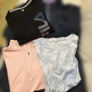 트레이닝 상의 4세트