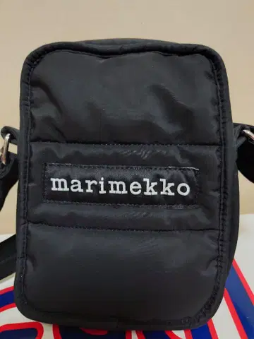 marimekko 블랙 숄더백