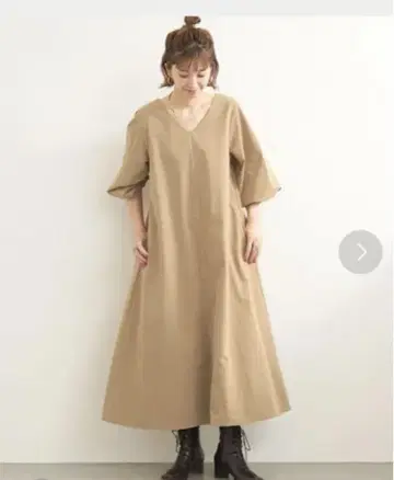 볼륨 슬리브 원피스 B.C.STOCK