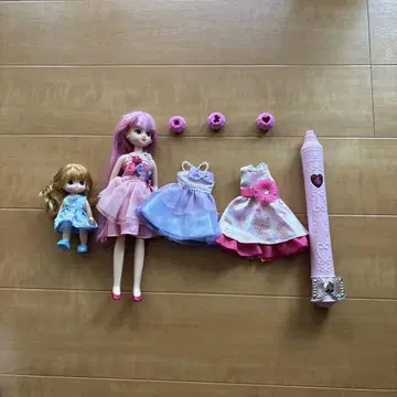 리카짱 인형과 의상 세트