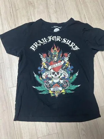 Ed Hardy 스컬 프린트 T셔츠 블랙