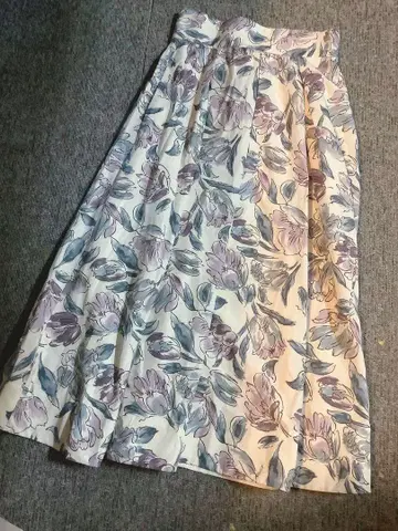 JILLSTUART 상쾌한 꽃무늬 롱 스커트 M