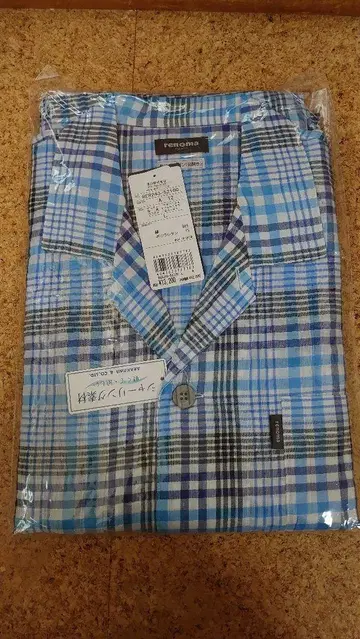 레노마 체크 무늬 긴팔 파자마 L