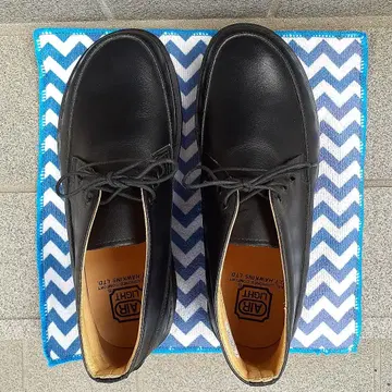 블랙 레더 처카 부츠