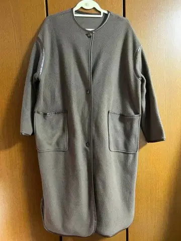브라운 플리스 롱 코트