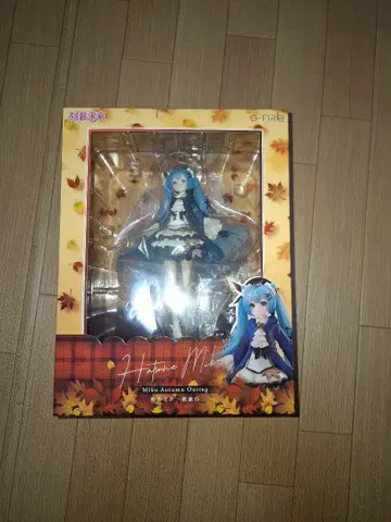 S-FIRE 하츠네 미쿠 가을 여행 피규어