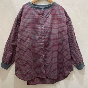 루피리안 체크 무늬 둥근넥 긴팔 셔츠 새상품