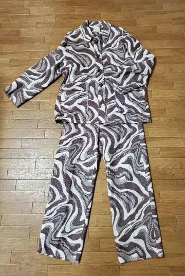 6(ROKU) 셋업 [JACQUARD COAT, PANTS]