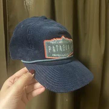 PATAGONIA 코듀로이 캡 네이비