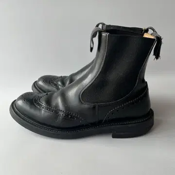 Tricker's 트리커스 윙팁 사이드 고어 부츠 가죽 부츠