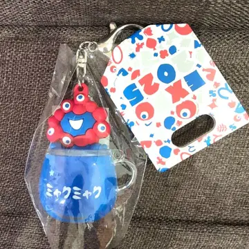 오사카 간사이 만박 미야쿠미야쿠 워터 인 키링 키홀더 만박 회장 한정판