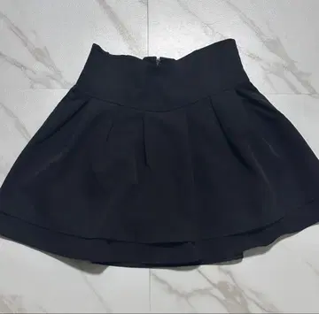 미셸 마카롱 슬림 레그 스커트 M 블랙