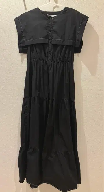 ZARA 네이비 원피스