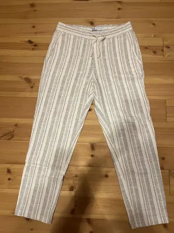 새상품급 ZARA 남성 바지 M 사이즈