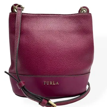 컨디션 최상 FURLA 훌라 숄더백 버건디 가죽 사선 가케