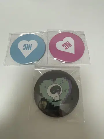 석진 캔뱃지 3개 세트