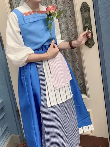 미녀와 야수 벨 실사 코스프레