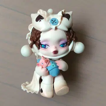 POP MART SKULLPANDA 스컬팬더 The Preachy