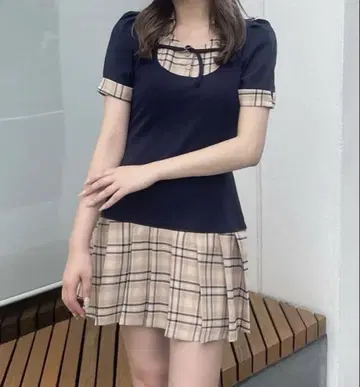 원웨이 체크 셋업 도킹컷 원피스 네이비