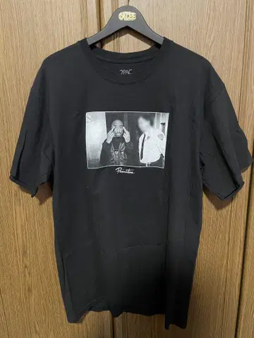 2PAC 프린트 T셔츠 L사이즈