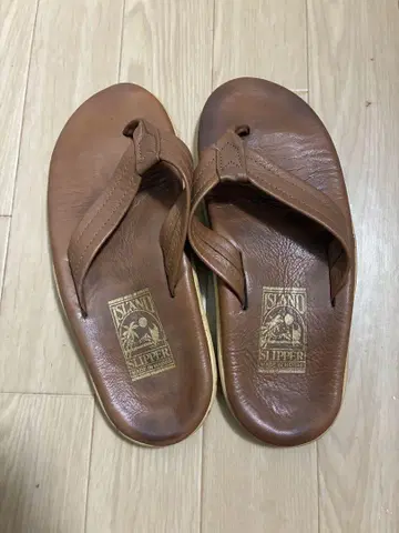 ISLAND SLIPPER 아일랜드 슬리퍼 구 로고