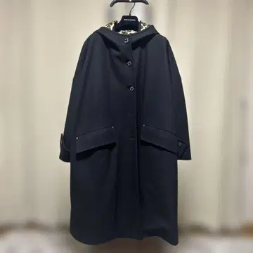 [ 새상품급 ] 투모로우랜드, 매킨토시 콜라보 특주 블랙 롱 코트